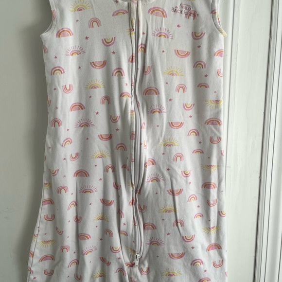 3 Halo sleep sacks. Size medium. 4 sacks sold as a group. - Picture 7 of 10